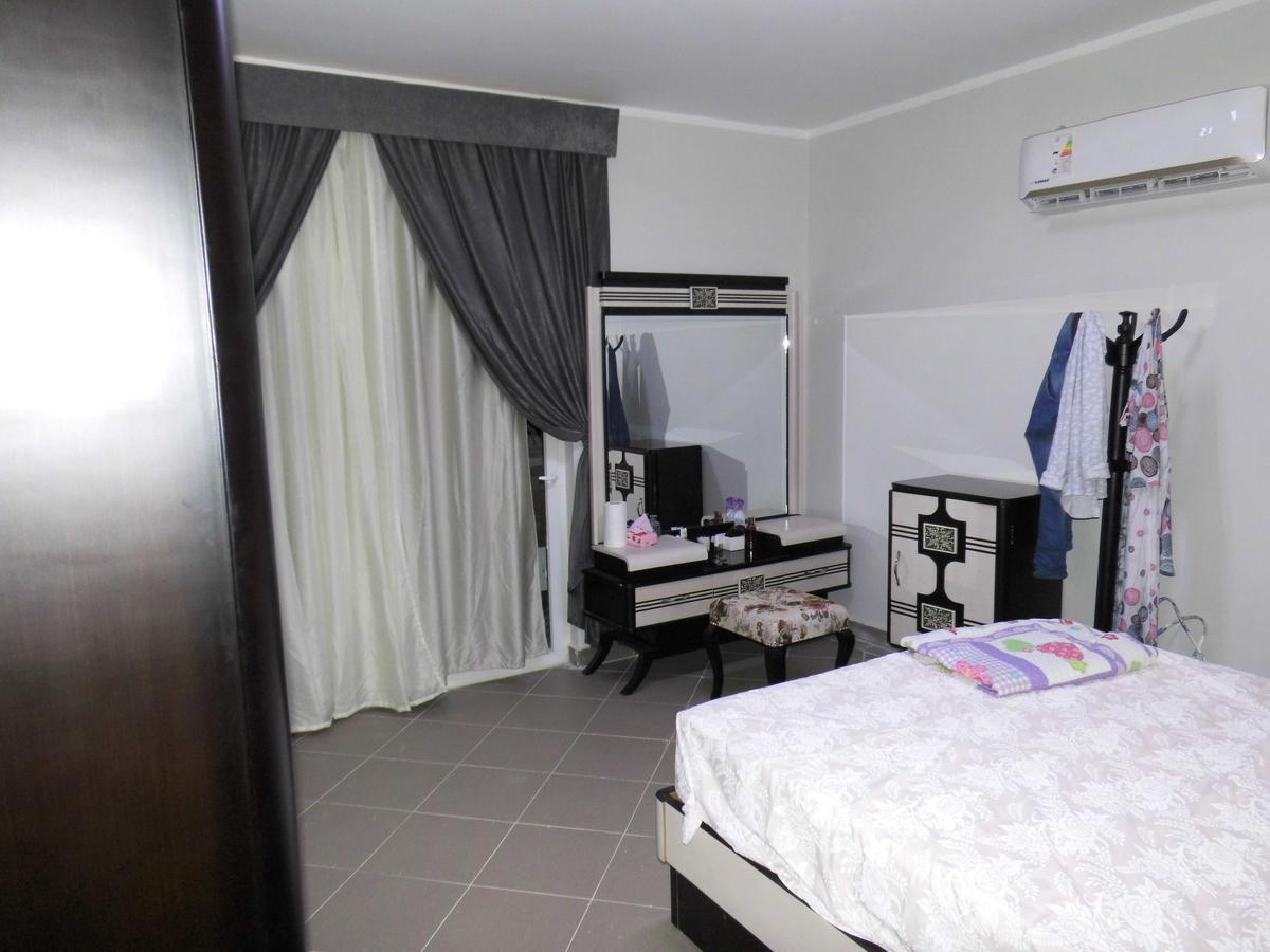 Three-Bedroom Apartment At Louly Beach Resort Ain Sukhna Exterior foto